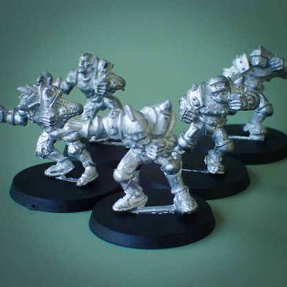 2nd Ed Human Team (12 miniatures)